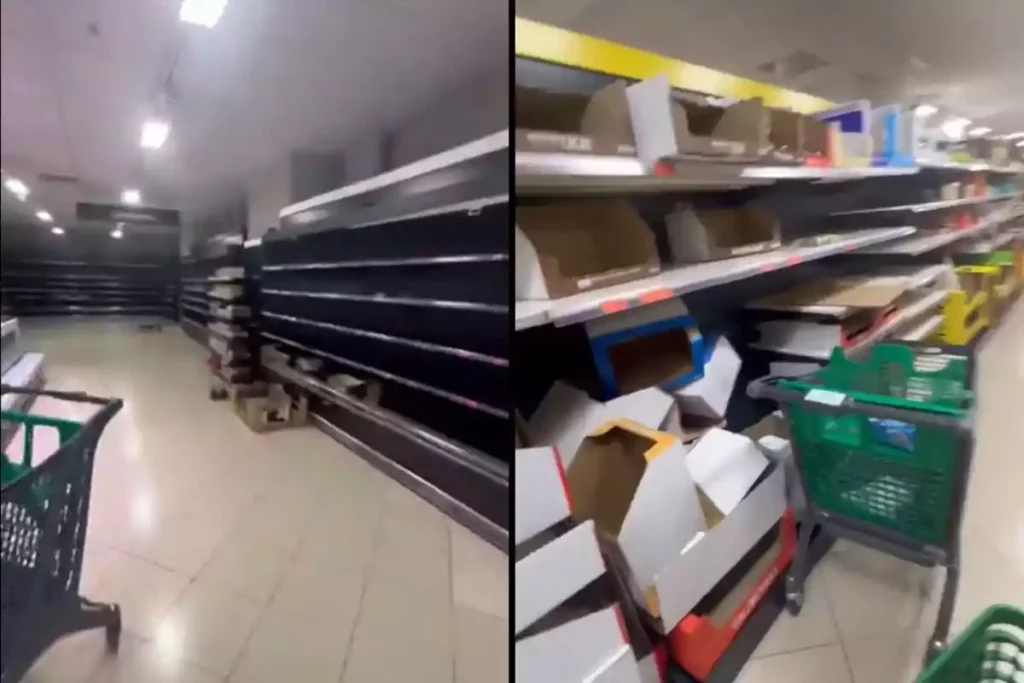 estanterías vacías en el apagón